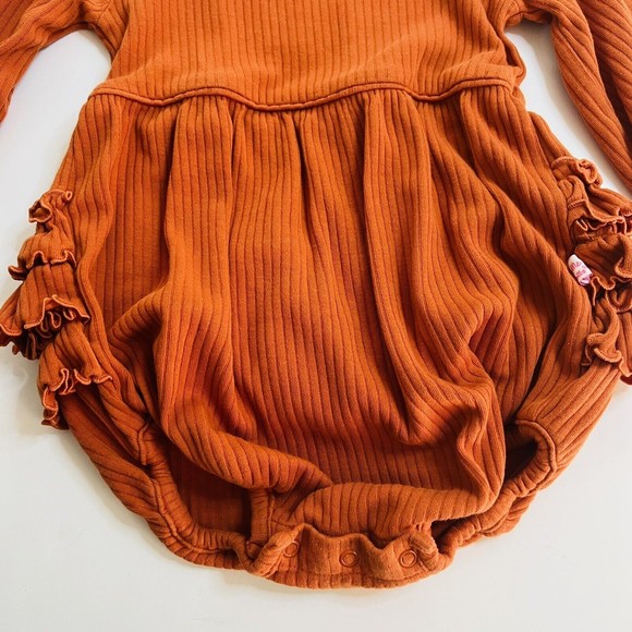 Ruffle Butts Knit Long Sleeve Flutter Bubble Romper Ribbed Rust Orange 12-18 M - Picture 3 of 6